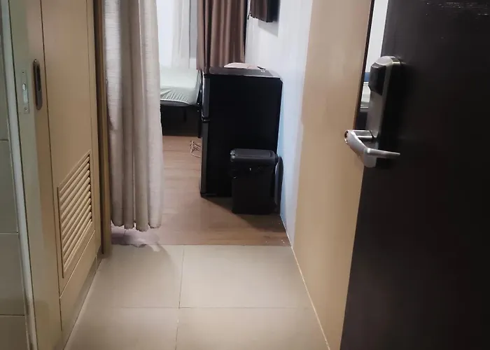 Staycationbabe Hotel